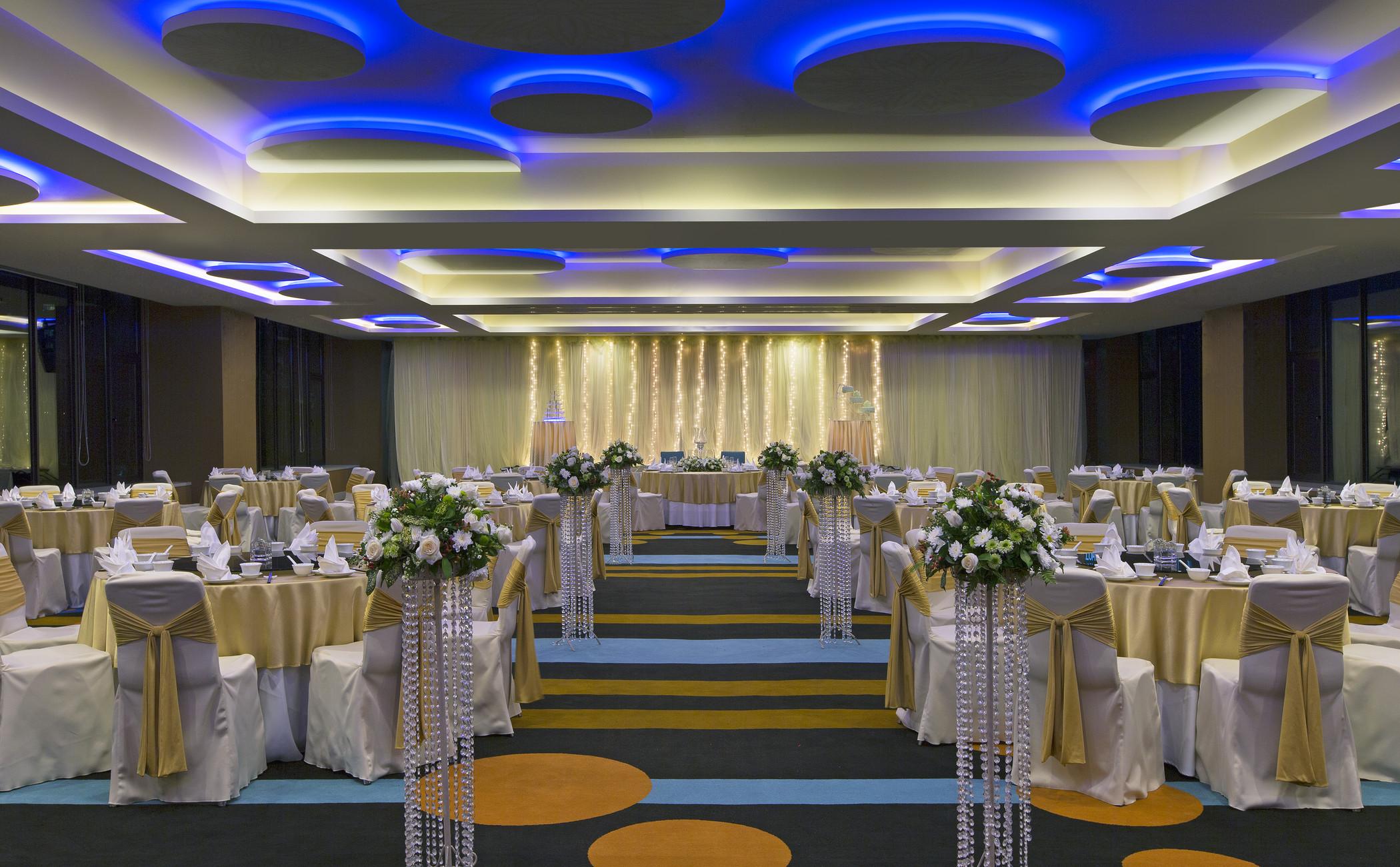 Mercure Penang Beach Танджунг-Бунга Экстерьер фото