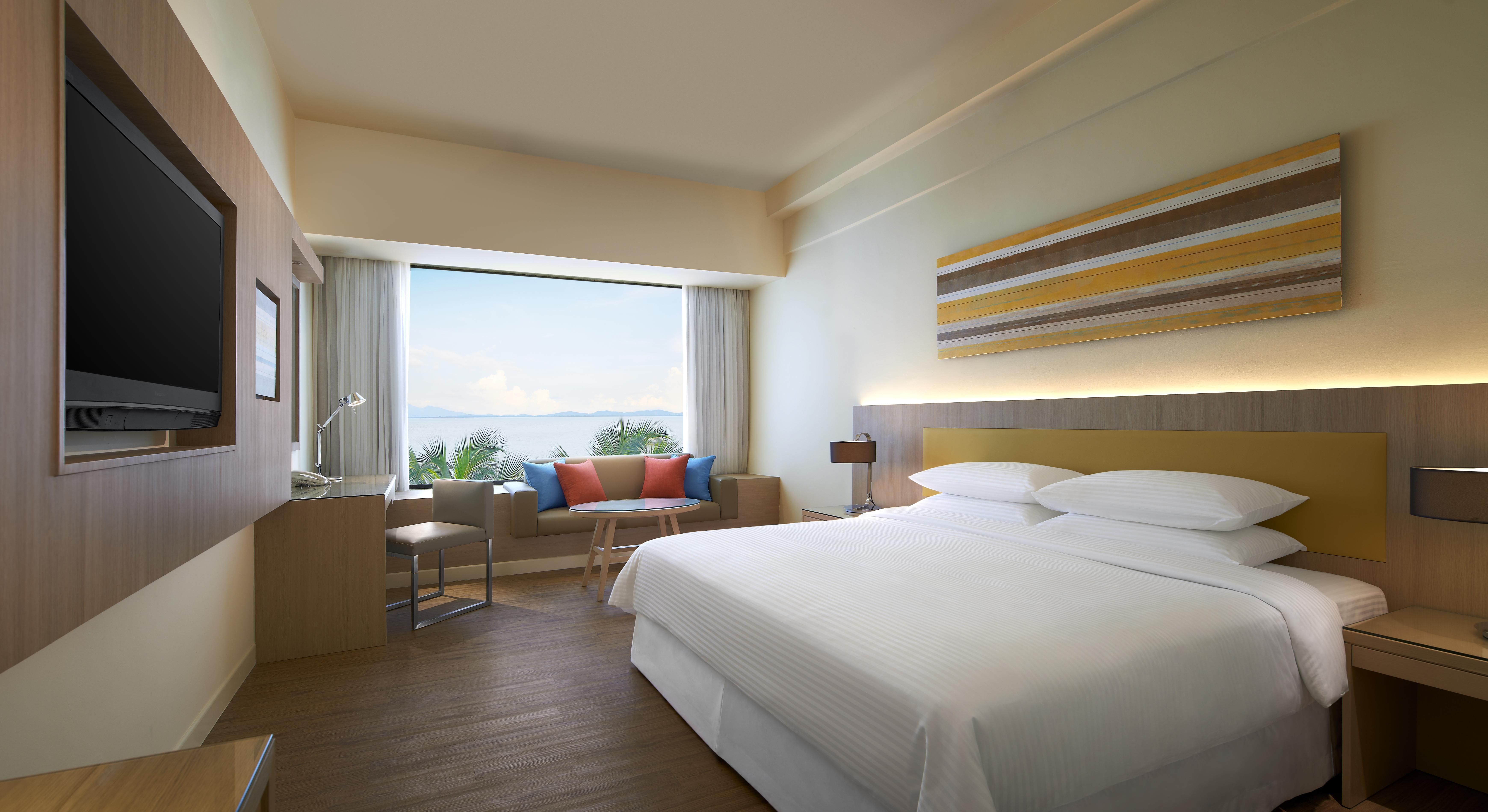 Mercure Penang Beach Танджунг-Бунга Экстерьер фото