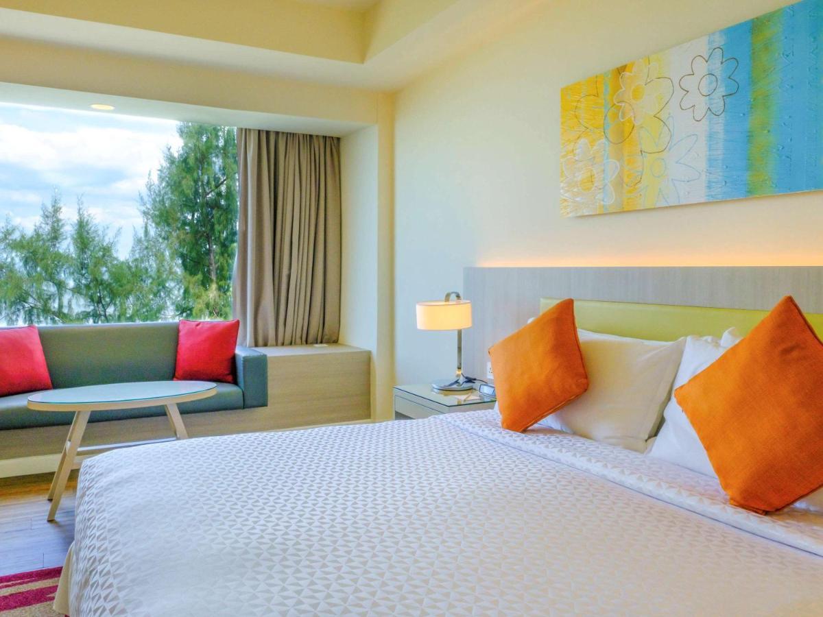 Mercure Penang Beach Танджунг-Бунга Экстерьер фото