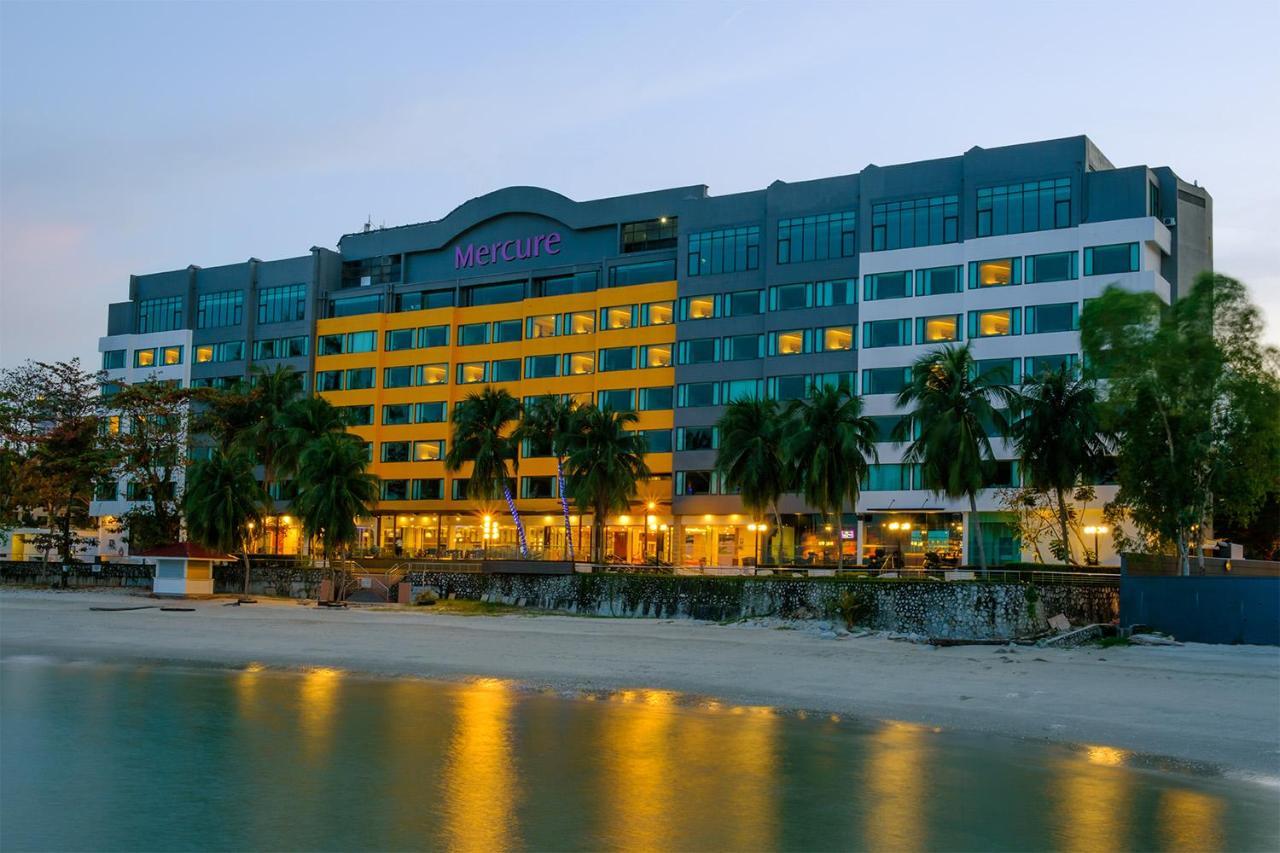 Mercure Penang Beach Танджунг-Бунга Экстерьер фото